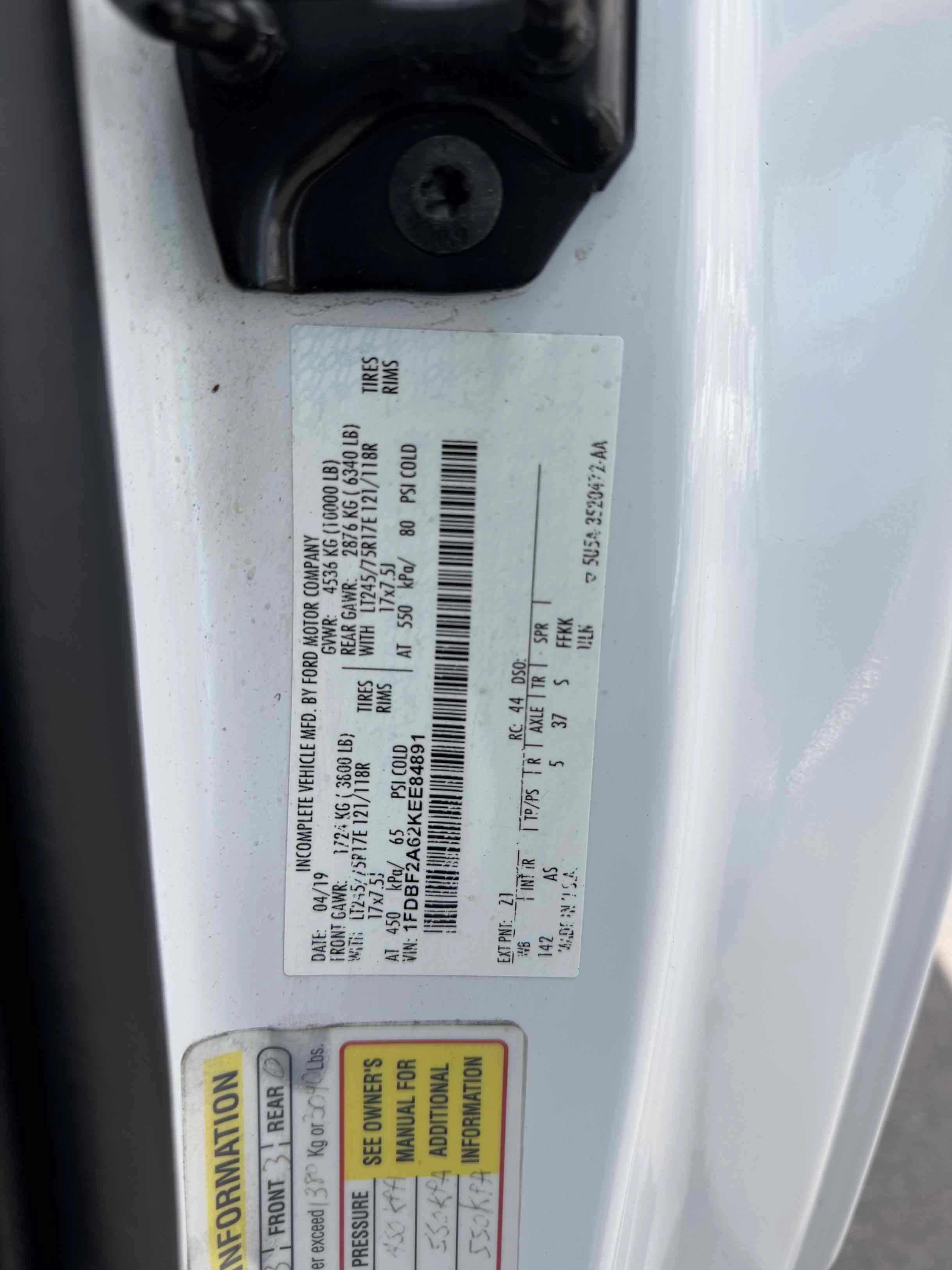 Used 2019 Ford F250 XL w/ Power Equipment Group RWD image 21