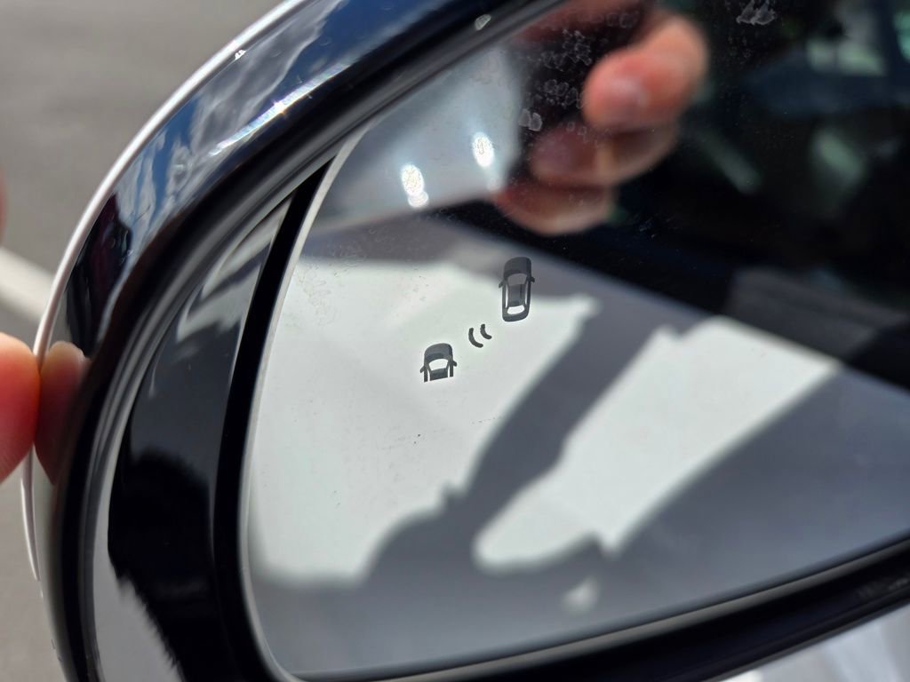 Used 2019 Kia Stinger Premium image 16