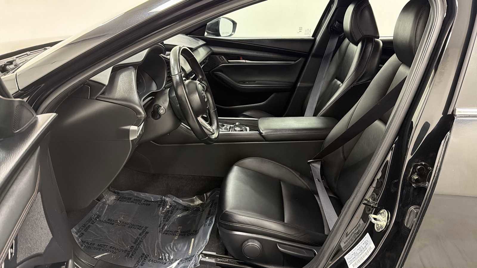 Used 2024 MAZDA MAZDA3 s image 13