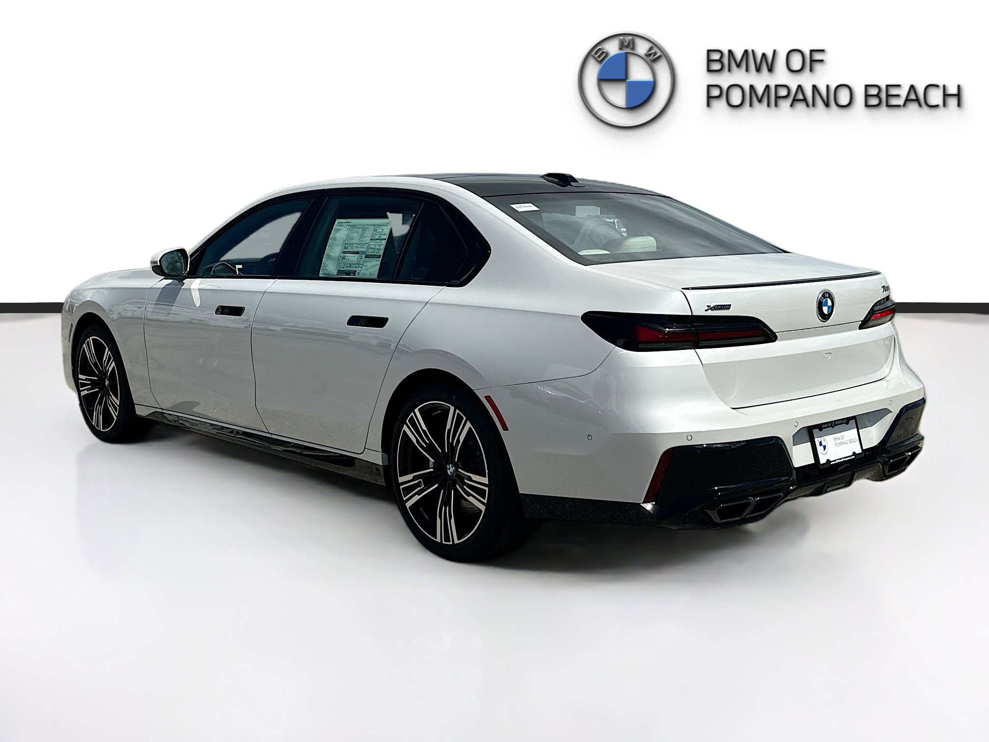 New 2026 BMW 760i xDrive w/ Executive Package AWD/4WD image 4