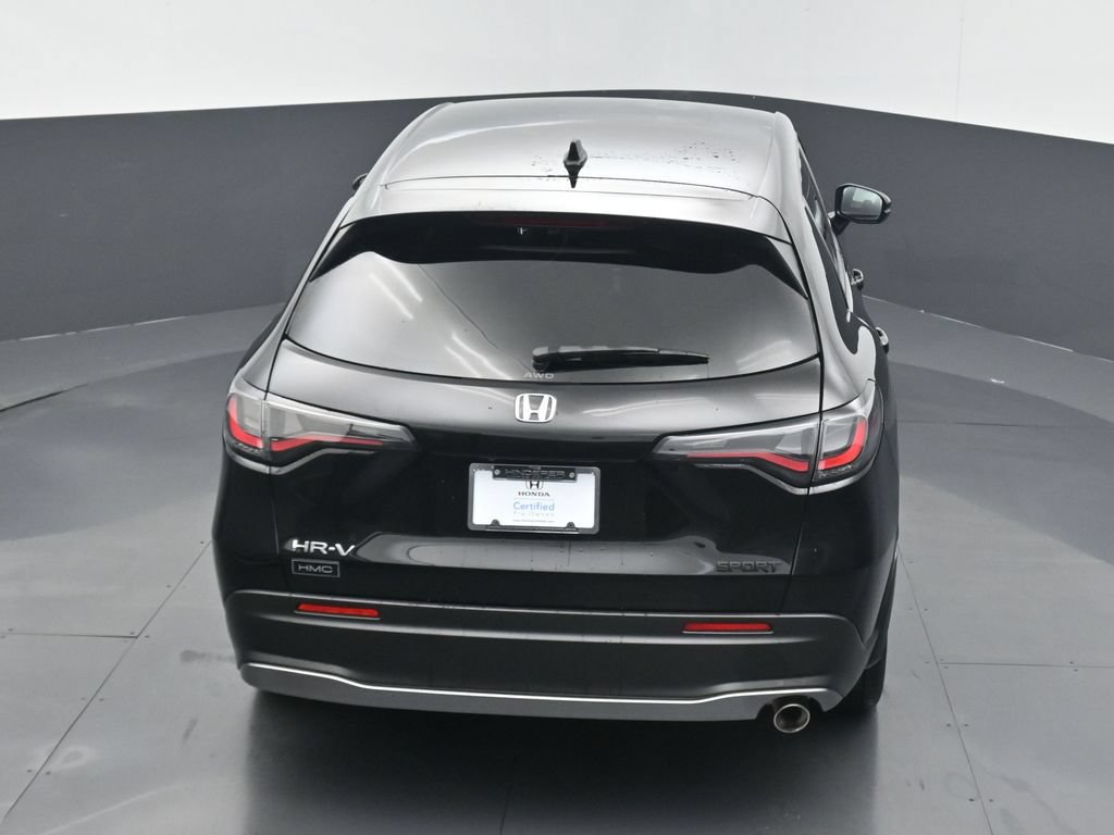 Used 2025 Honda HR-V Sport image 12