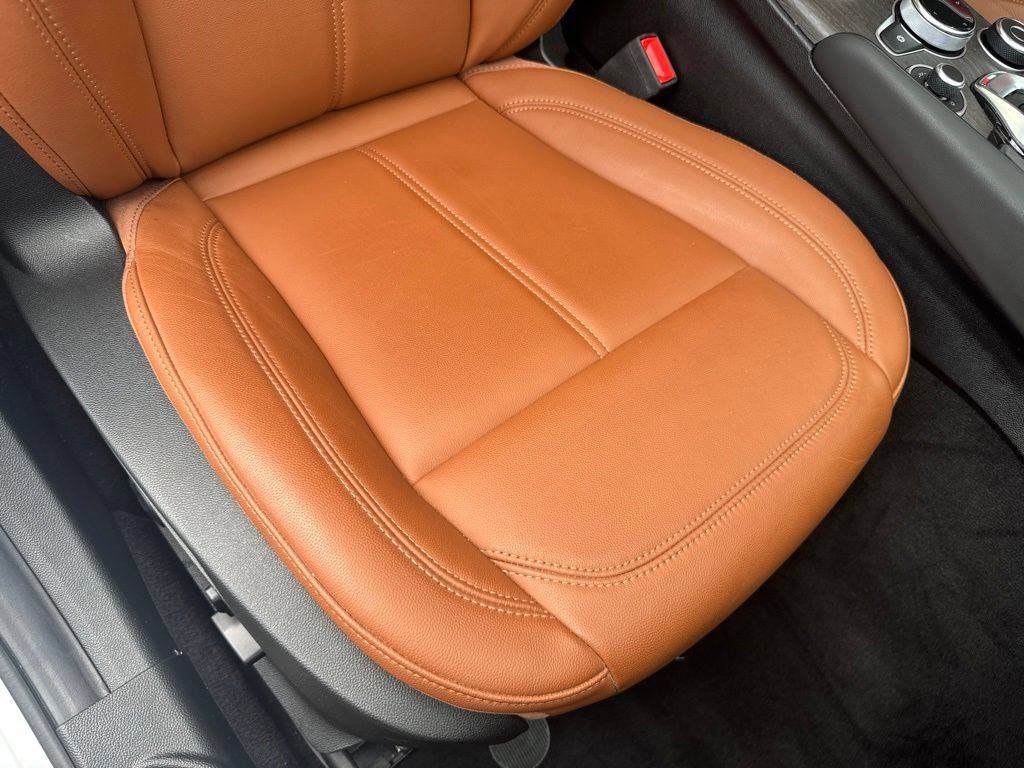 Used 2022 Alfa Romeo Giulia Ti AWD/4WD image 69
