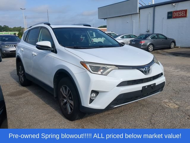 Used 2016 Toyota RAV4 XLE FWD image 6