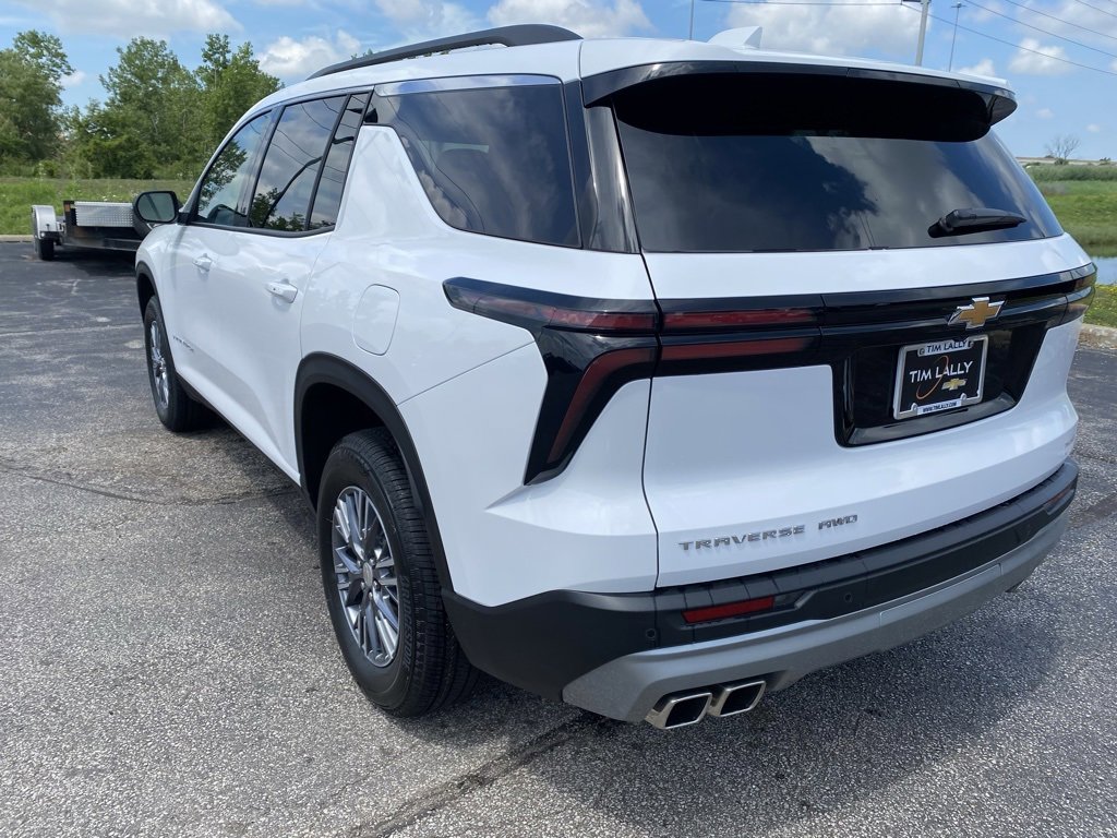 New 2025 Chevrolet Traverse LT image 5