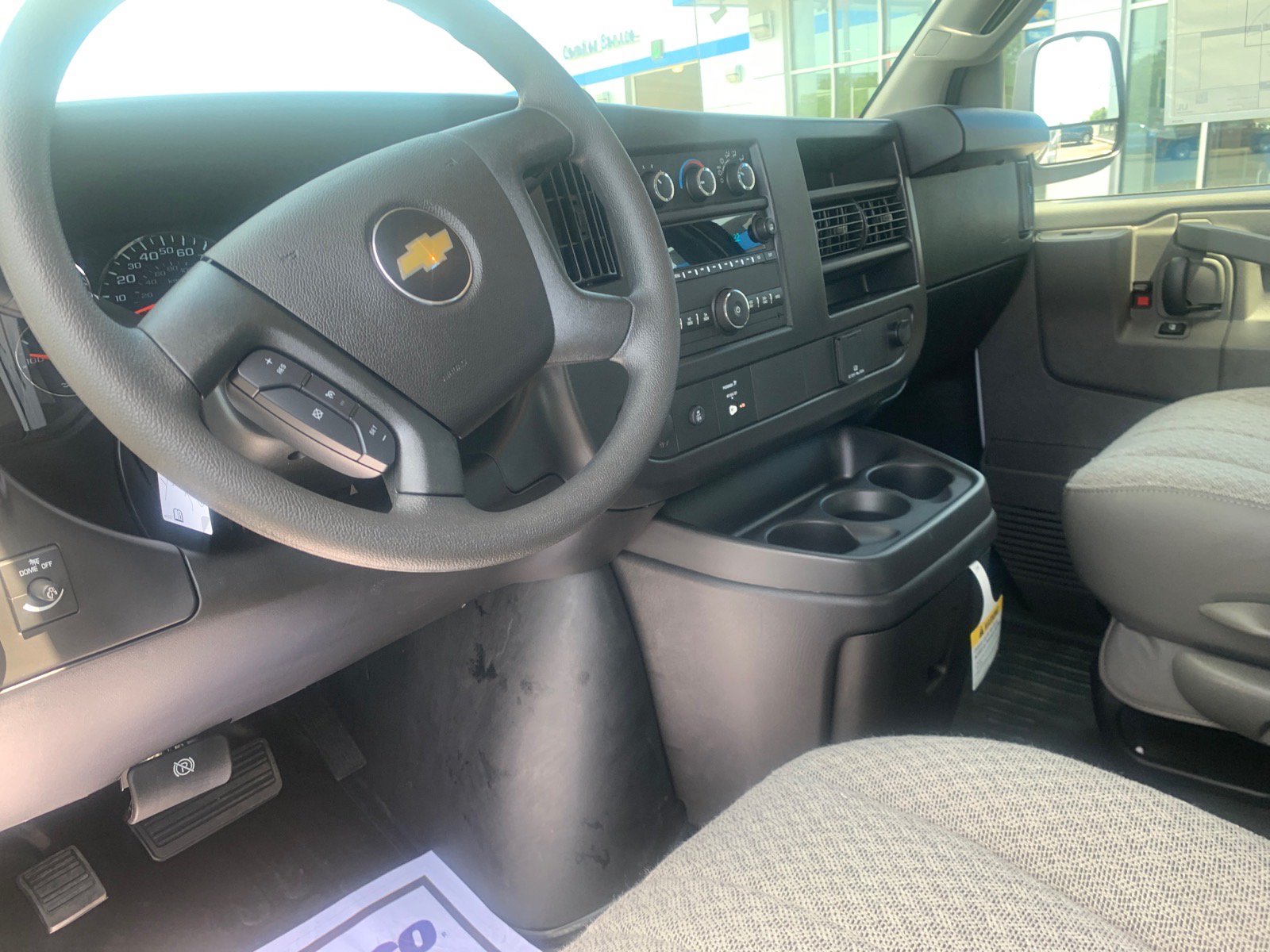 New 2026 Chevrolet Express 2500 Extended w/ Driver Convenience Package RWD image 7