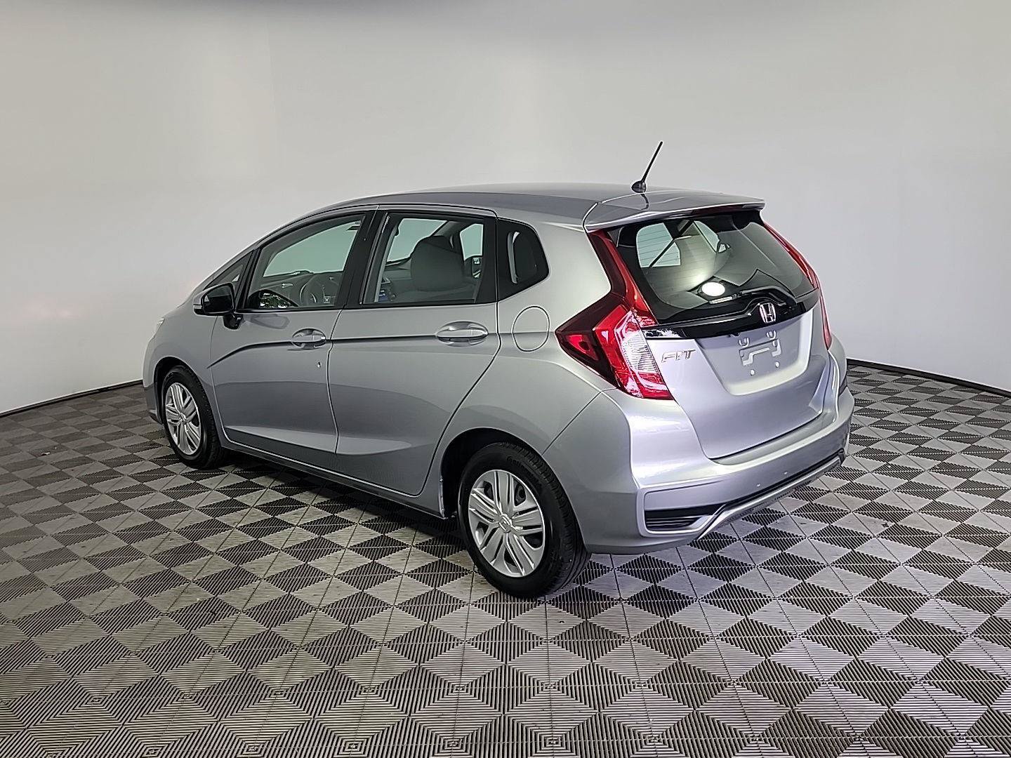 Used 2020 Honda Fit LX image 9