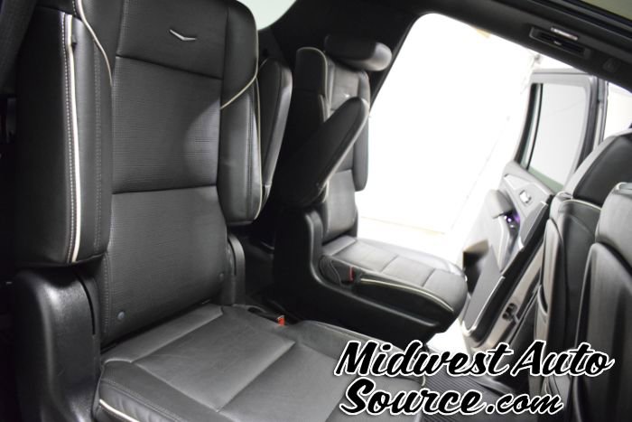 Used 2023 Cadillac Escalade ESV Sport w/ LPO, Illumination Package image 28