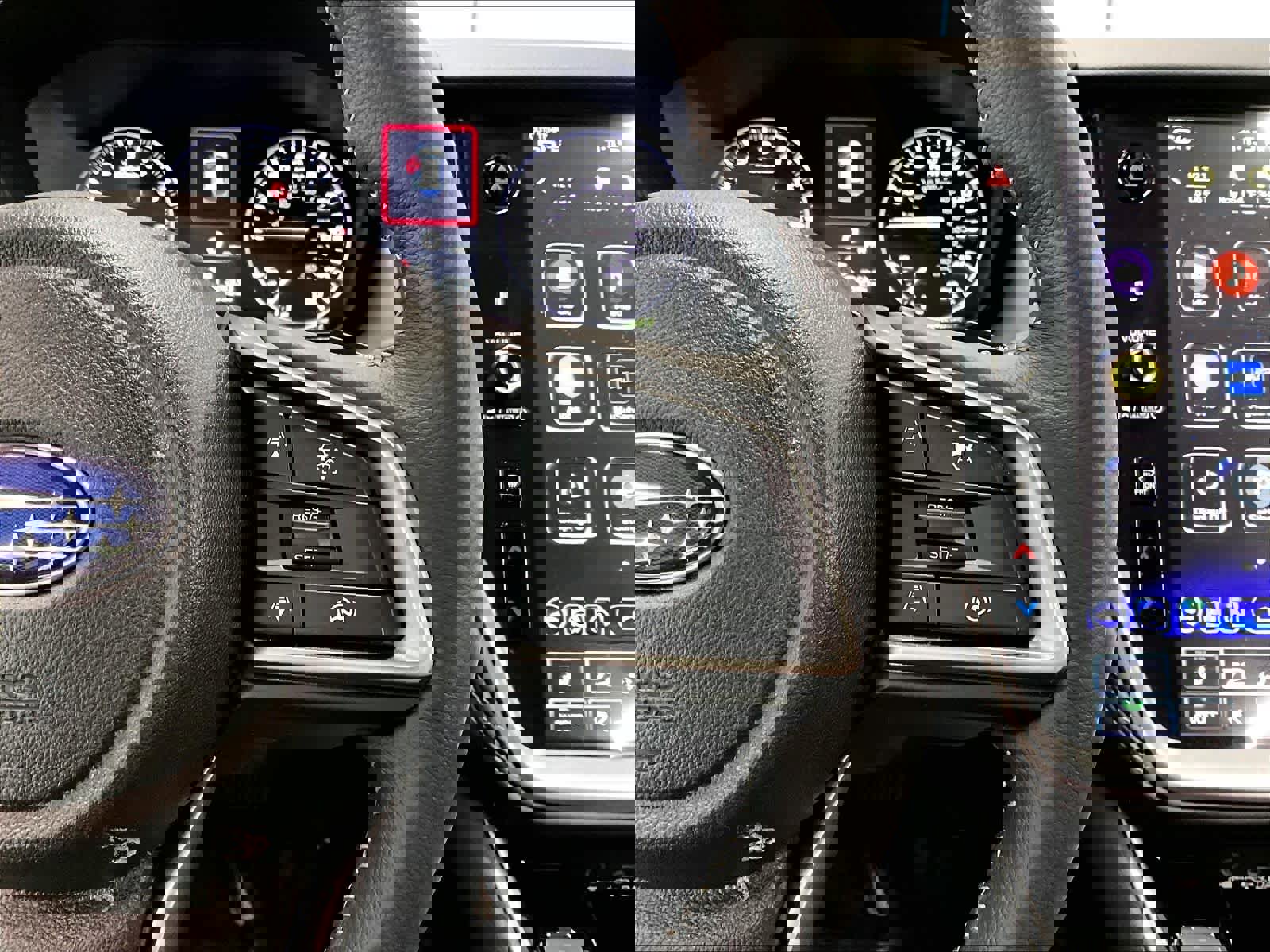 Used 2025 Subaru Outback Premium AWD/4WD image 21