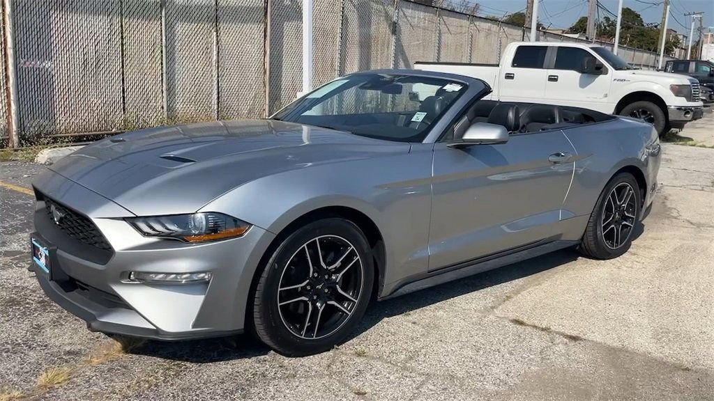 Used 2023 Ford Mustang Premium image 7