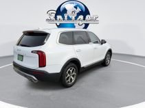 Used 2022 Kia Telluride EX image 7