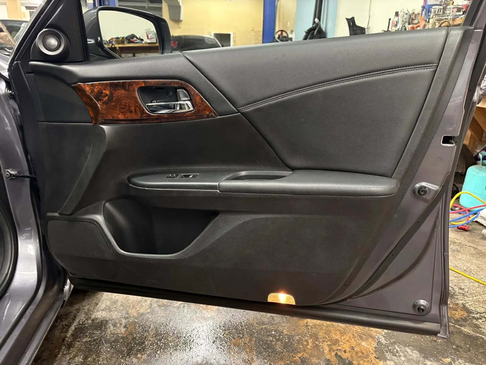 Used 2014 Honda Accord EX-L image 27