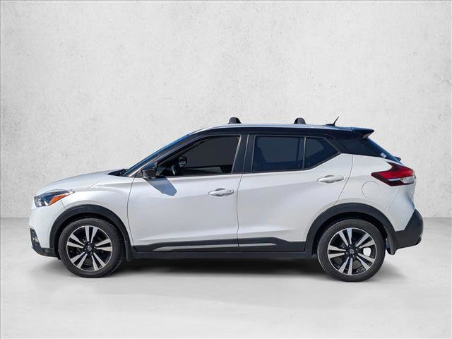 Used 2020 Nissan Kicks SR w/ SR Premium Package FWD image 8