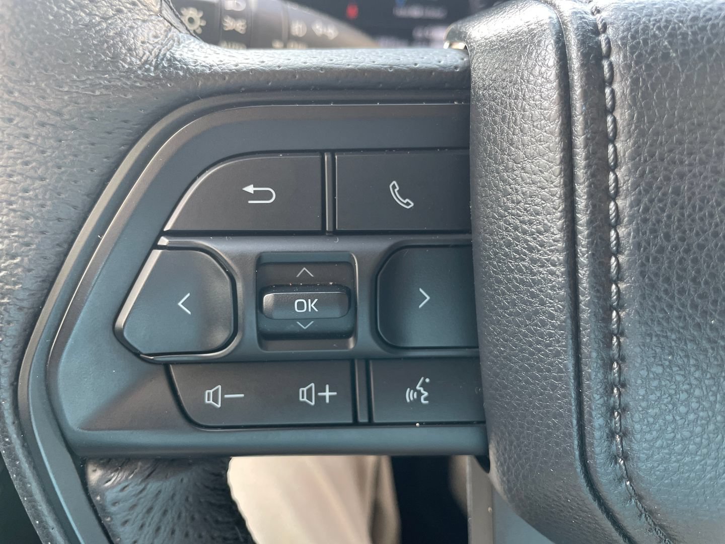 Certified 2025 Toyota Sequoia TRD Pro AWD/4WD image 10