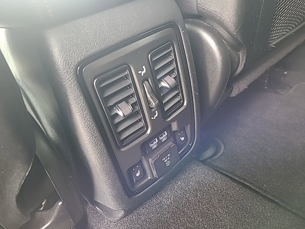 Used 2024 Dodge Durango GT image 18