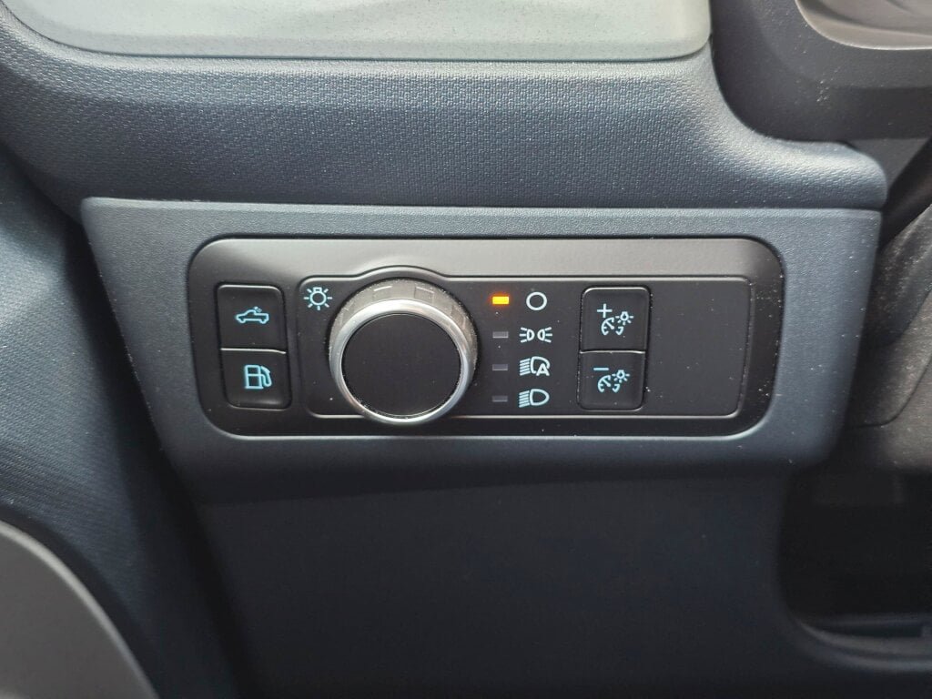 Used 2024 Ford Maverick Lariat FWD image 34