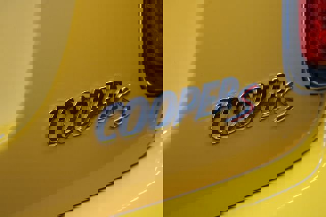 Used 2016 MINI Cooper S image 8