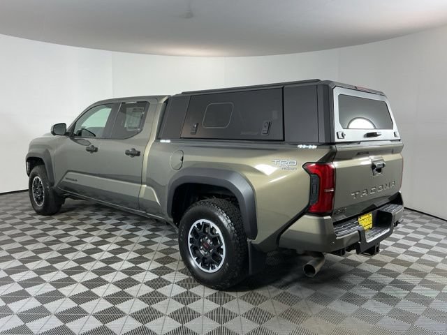 Used 2024 Toyota Tacoma TRD Off-Road w/ TRD Off Road Premium Package AWD/4WD image 6