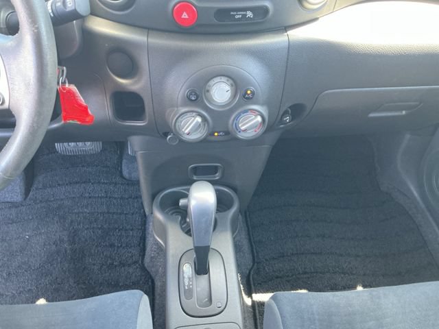 Used 2014 Nissan Cube 1.8 S w/ Interior Designer Package FWD image 20