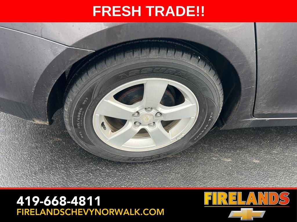 Used 2015 Chevrolet Cruze LT image 20