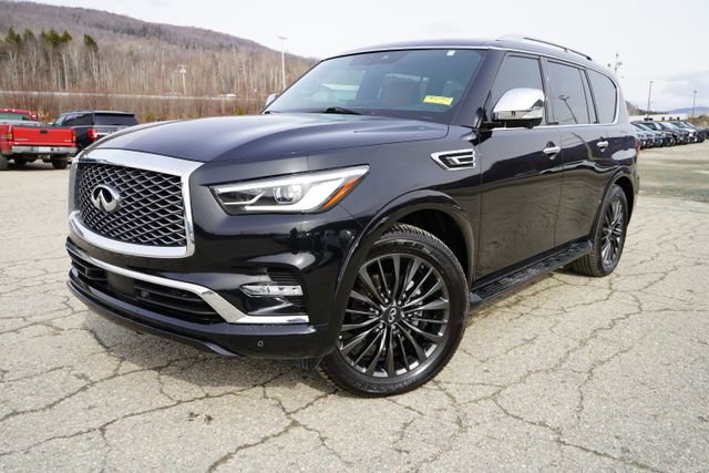 Used 2023 INFINITI QX80 Sensory w/ All-Season Package image 1