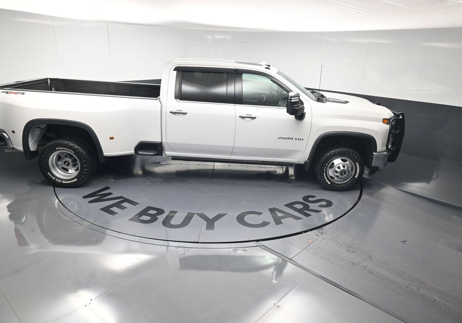 Used 2021 Chevrolet Silverado 3500 LTZ w/ LTZ Convenience Package AWD/4WD image 35