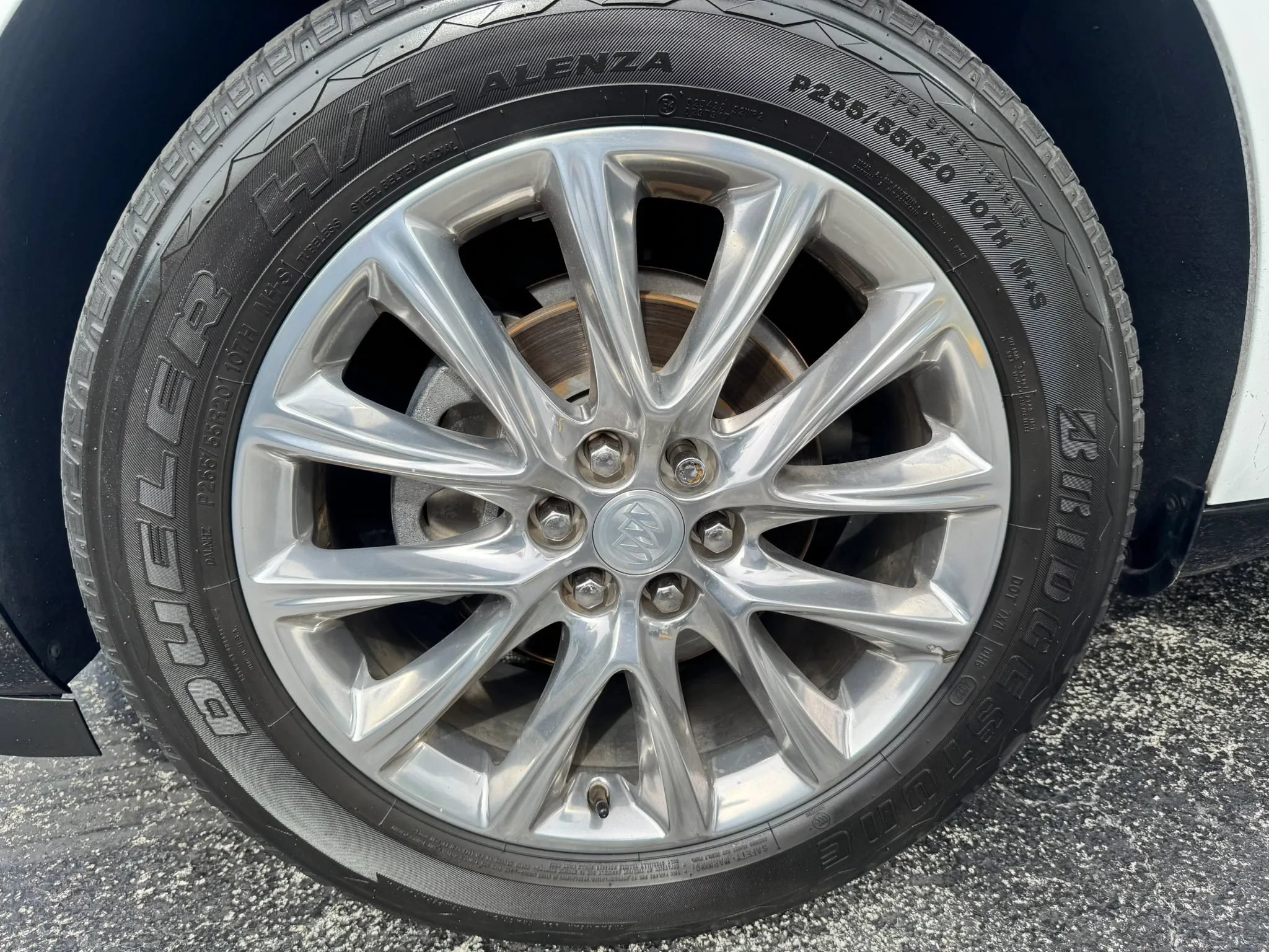 Used 2019 Buick Enclave Premium w/ Experience Buick Package FWD image 41