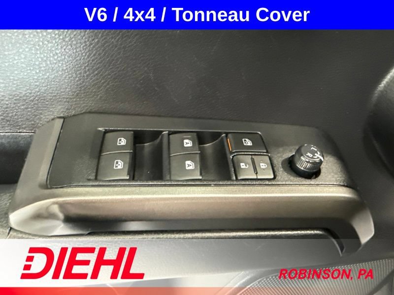 Used 2020 Toyota Tacoma TRD Sport AWD/4WD image 22