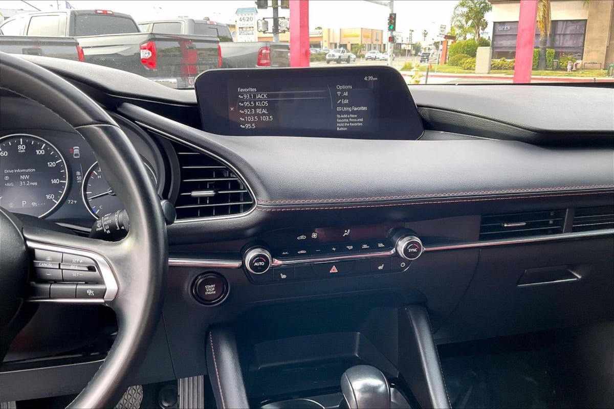 Used 2024 MAZDA MAZDA3 s image 6