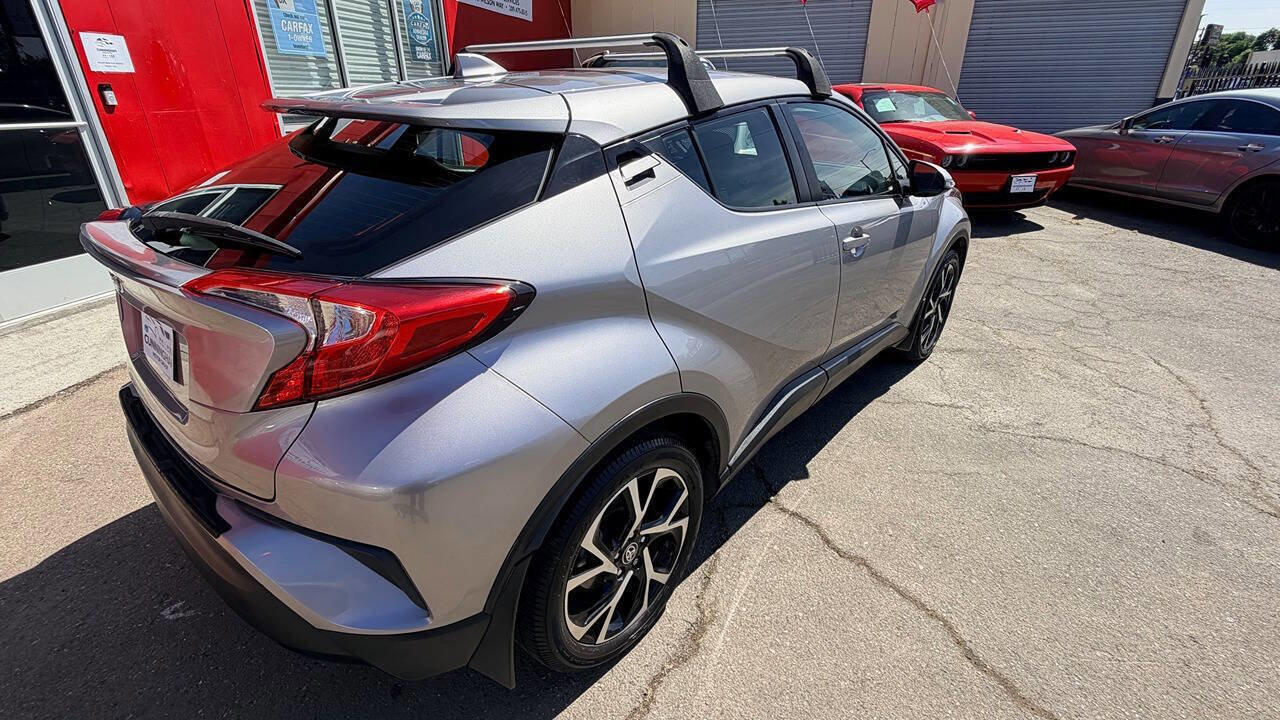 Used 2020 Toyota C-HR XLE image 6