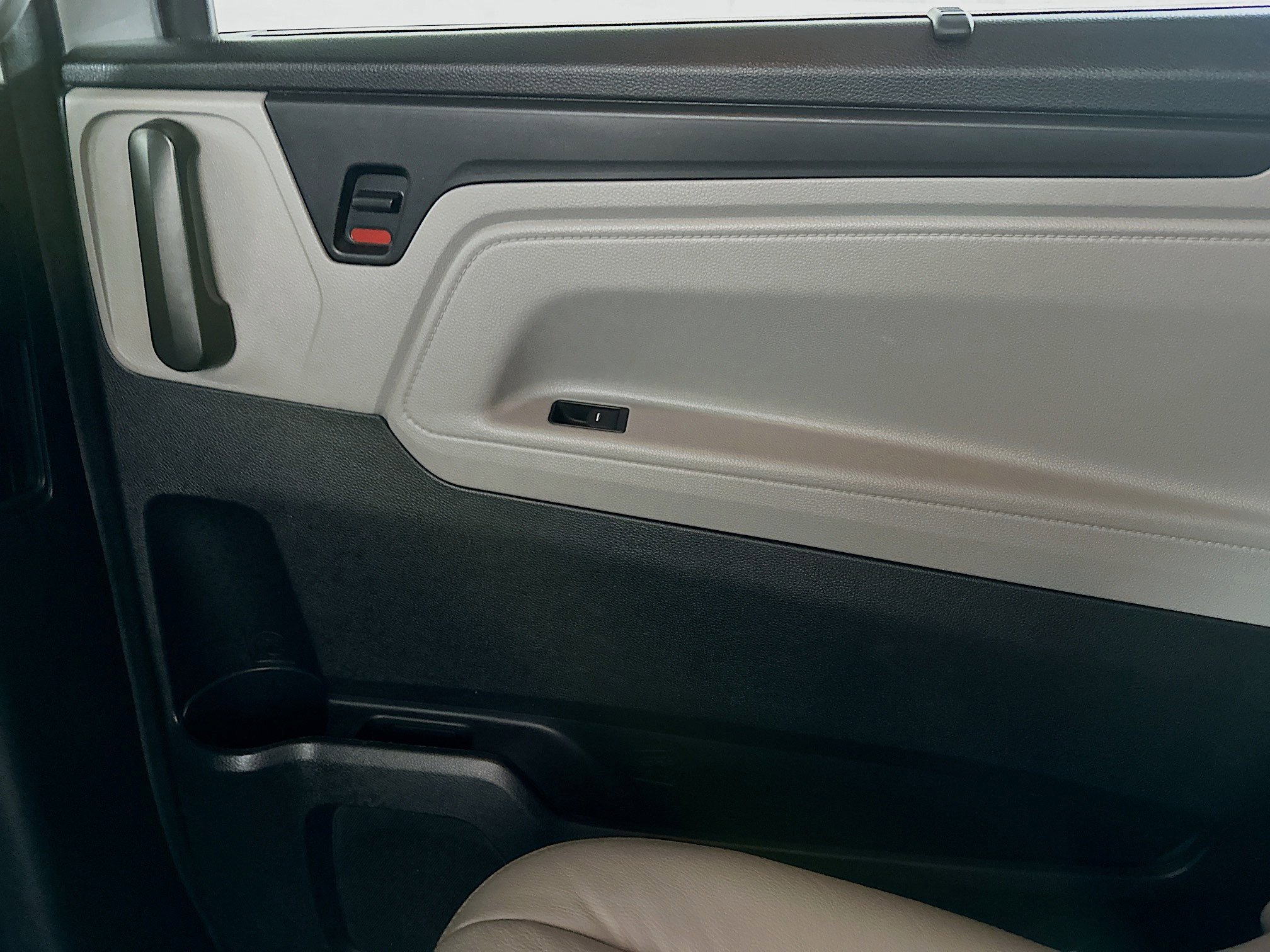 Used 2019 Honda Odyssey Elite image 32