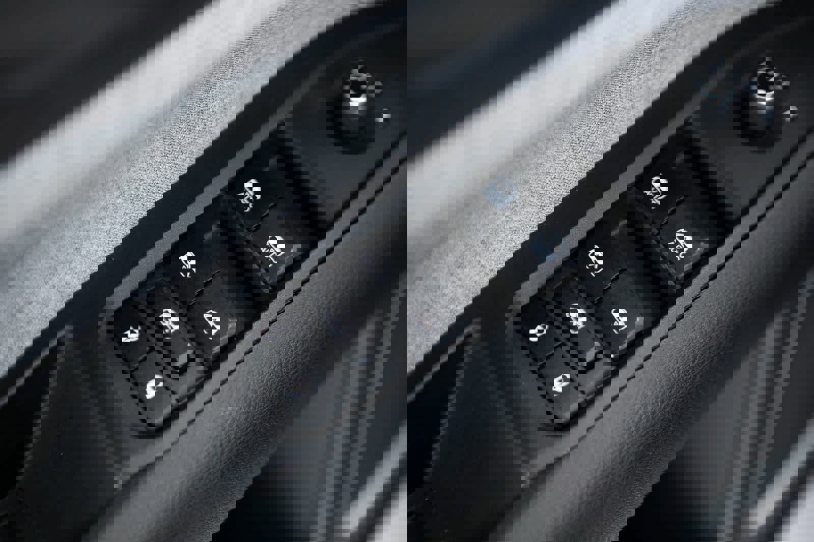 Used 2023 Jeep Compass Latitude image 17