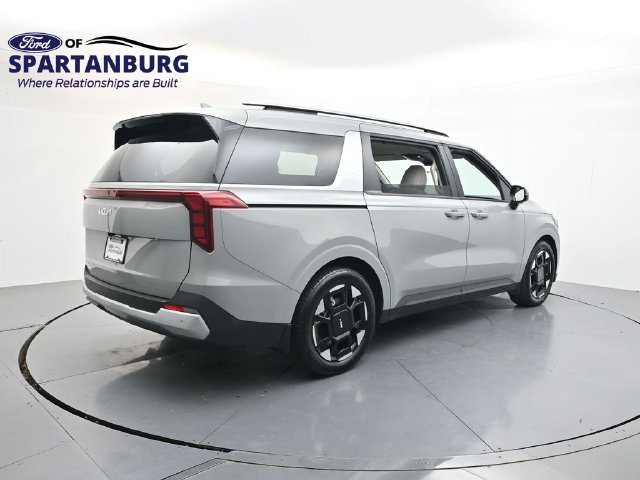 Used 2025 Kia Carnival EX FWD image 7