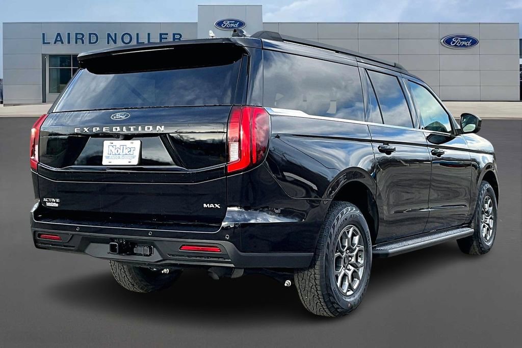 New 2025 Ford Expedition Max Active image 5