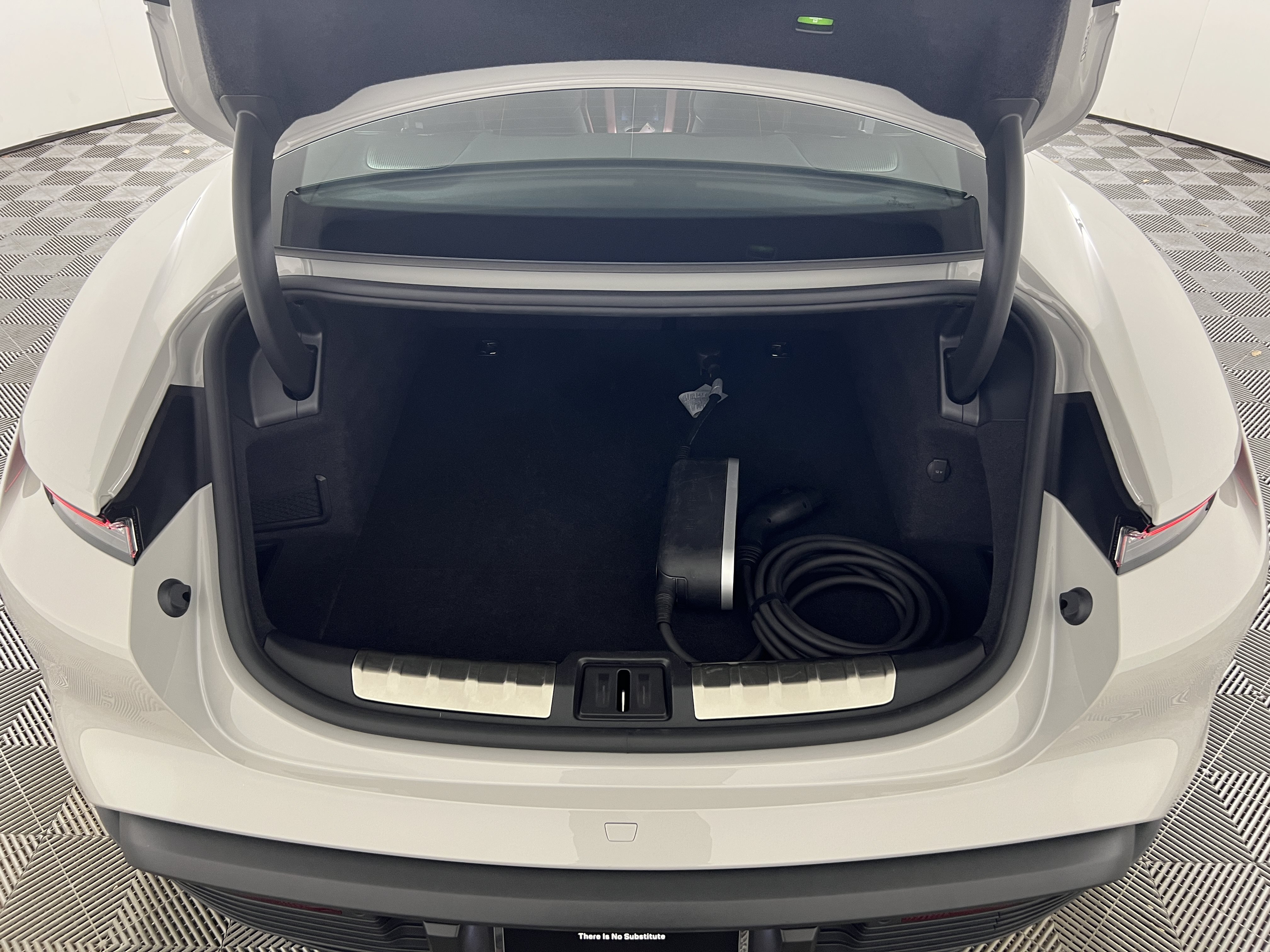 Certified 2023 Porsche Taycan 4S AWD/4WD image 21