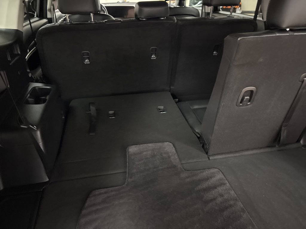 Used 2023 Kia Telluride LX image 35