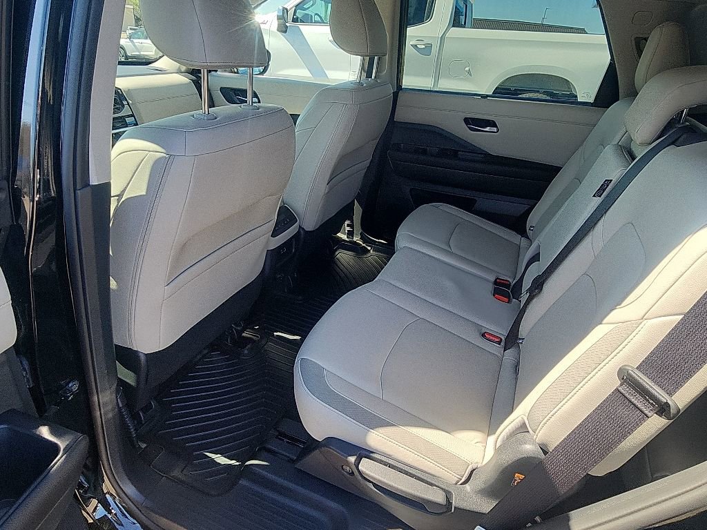 Used 2025 Nissan Pathfinder SL w/ Cargo Package AWD/4WD image 11