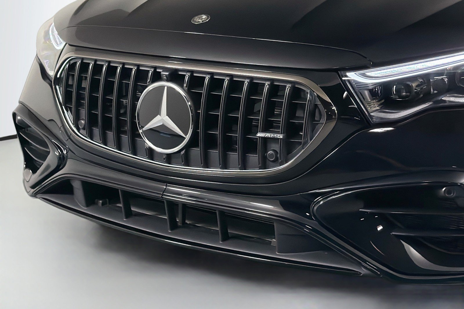 New 2026 Mercedes-Benz E 53 AMG e 4MATIC Wagon image 12