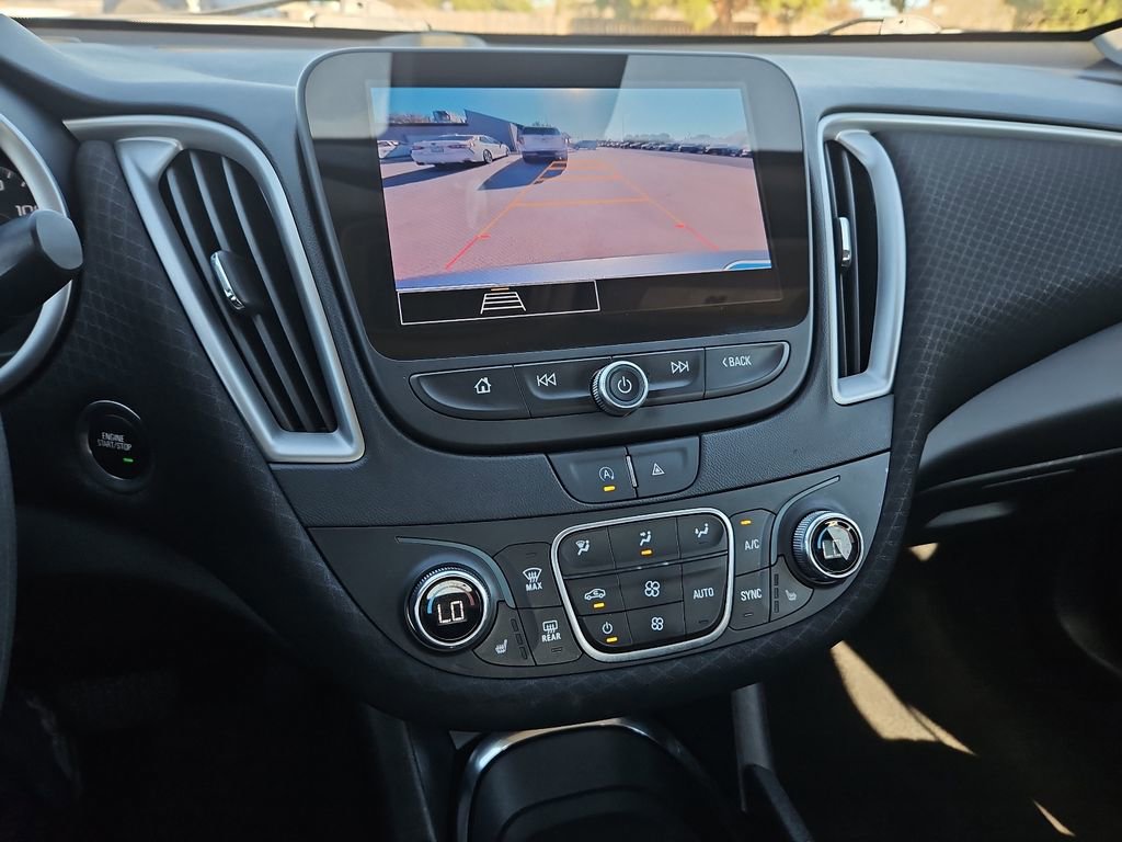 Used 2024 Chevrolet Malibu LT image 20