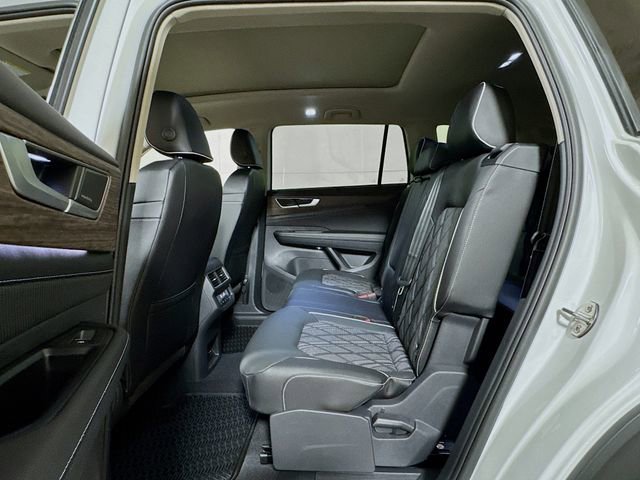 New 2026 Volkswagen Atlas SEL Premium R-Line image 13