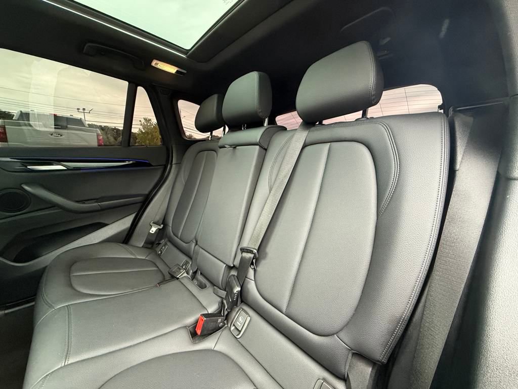 Used 2022 BMW X1 xDrive28i AWD/4WD image 15