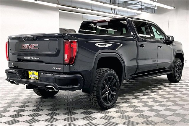 Used 2022 GMC Sierra 1500 AT4 image 12