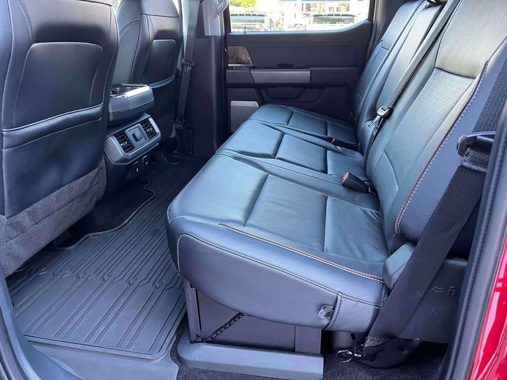 Used 2022 Ford F150 Lariat image 16