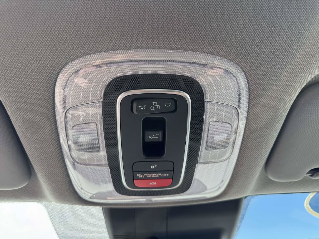 Certified 2024 Hyundai Elantra SEL w/ Convenience Package FWD image 33
