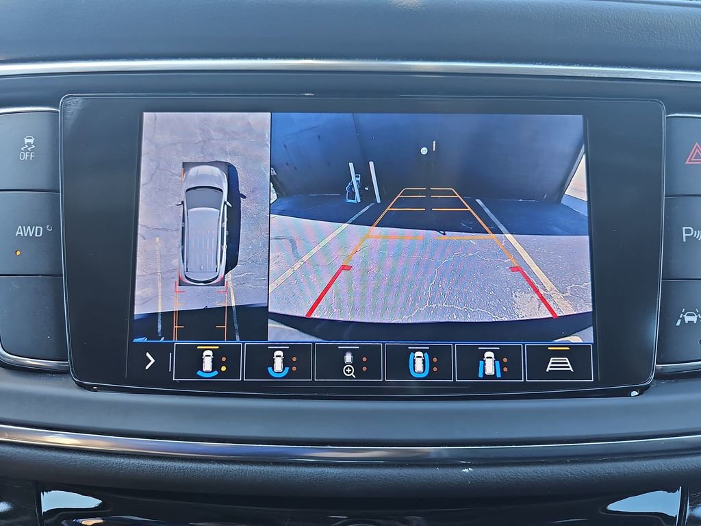 Used 2020 Buick Enclave Avenir AWD/4WD image 30