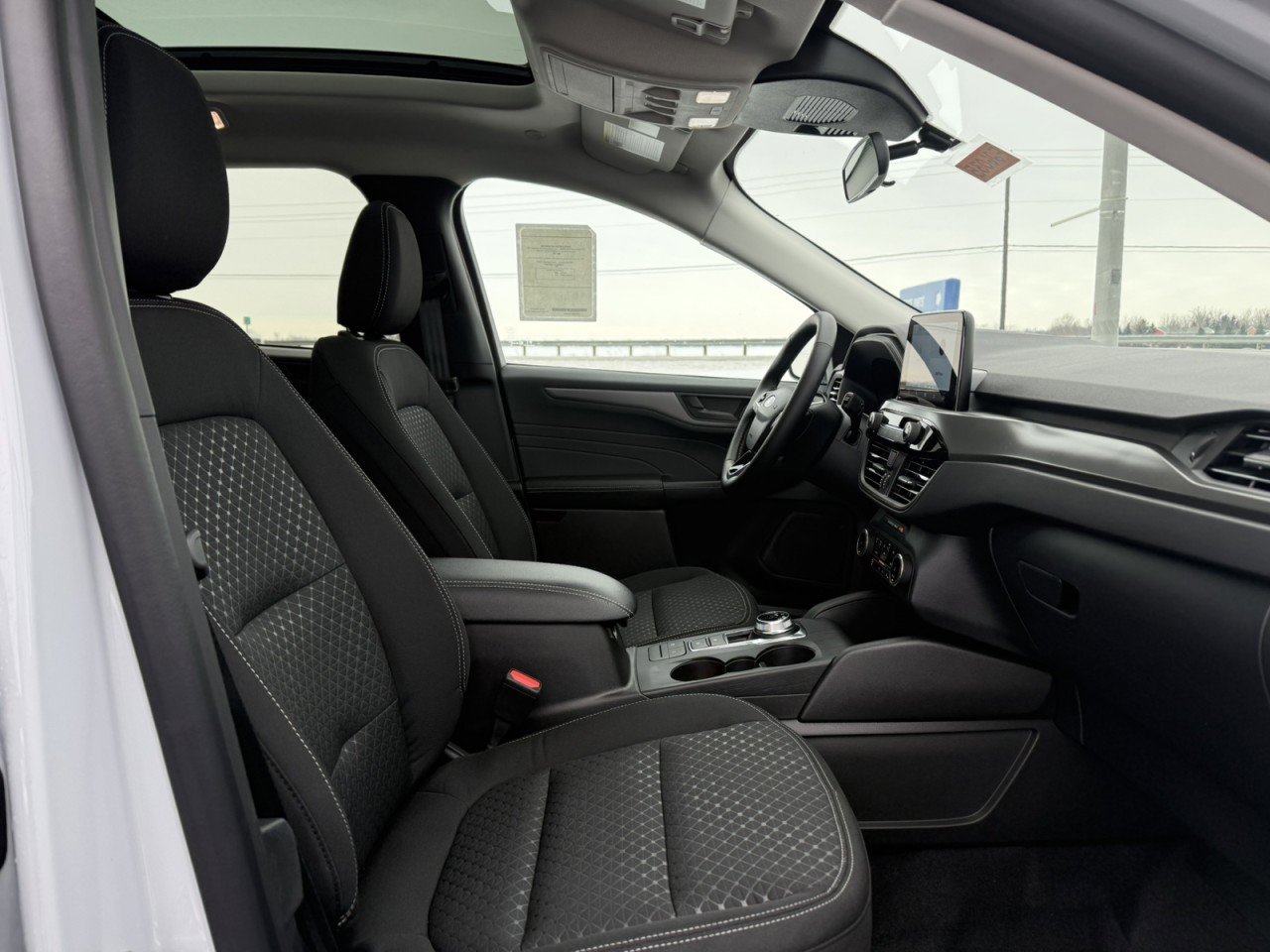 New 2026 Ford Escape Active w/ Cold Weather Package FWD image 6