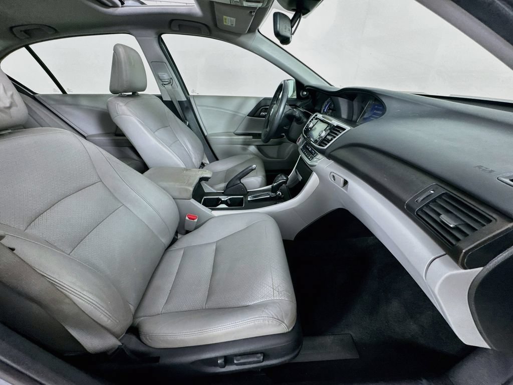 Used 2014 Honda Accord EX-L image 34