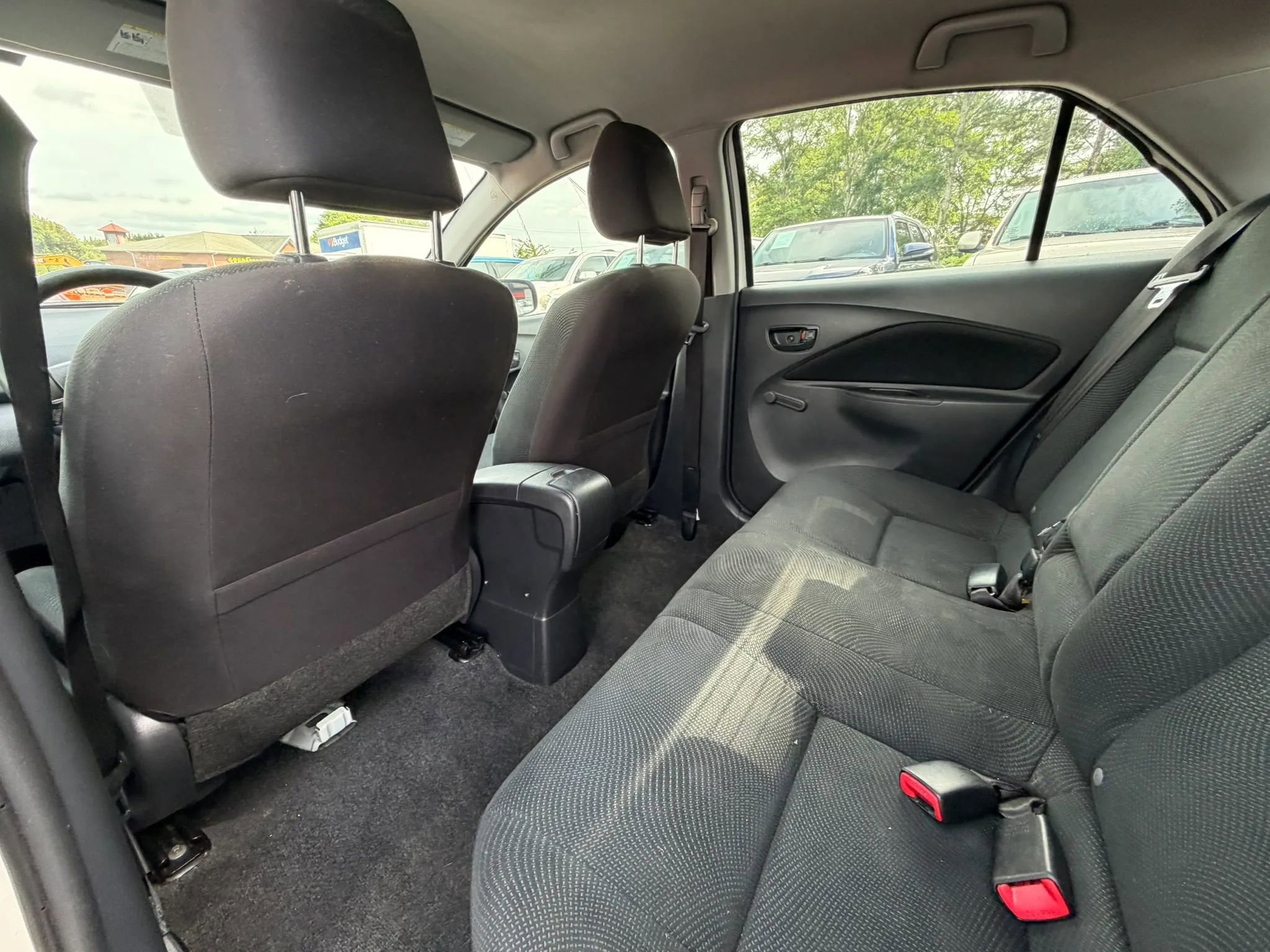 Used 2011 Toyota Yaris Sedan w/ Convenience Pkg FWD image 14