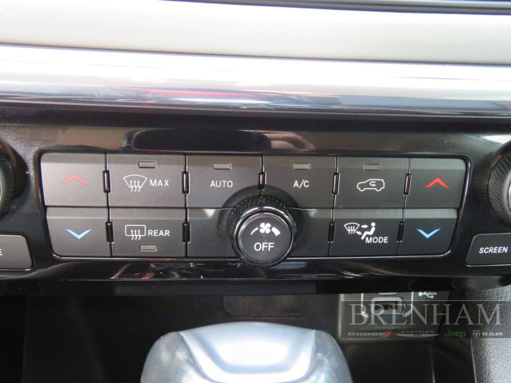 Used 2022 Jeep Compass Limited image 21