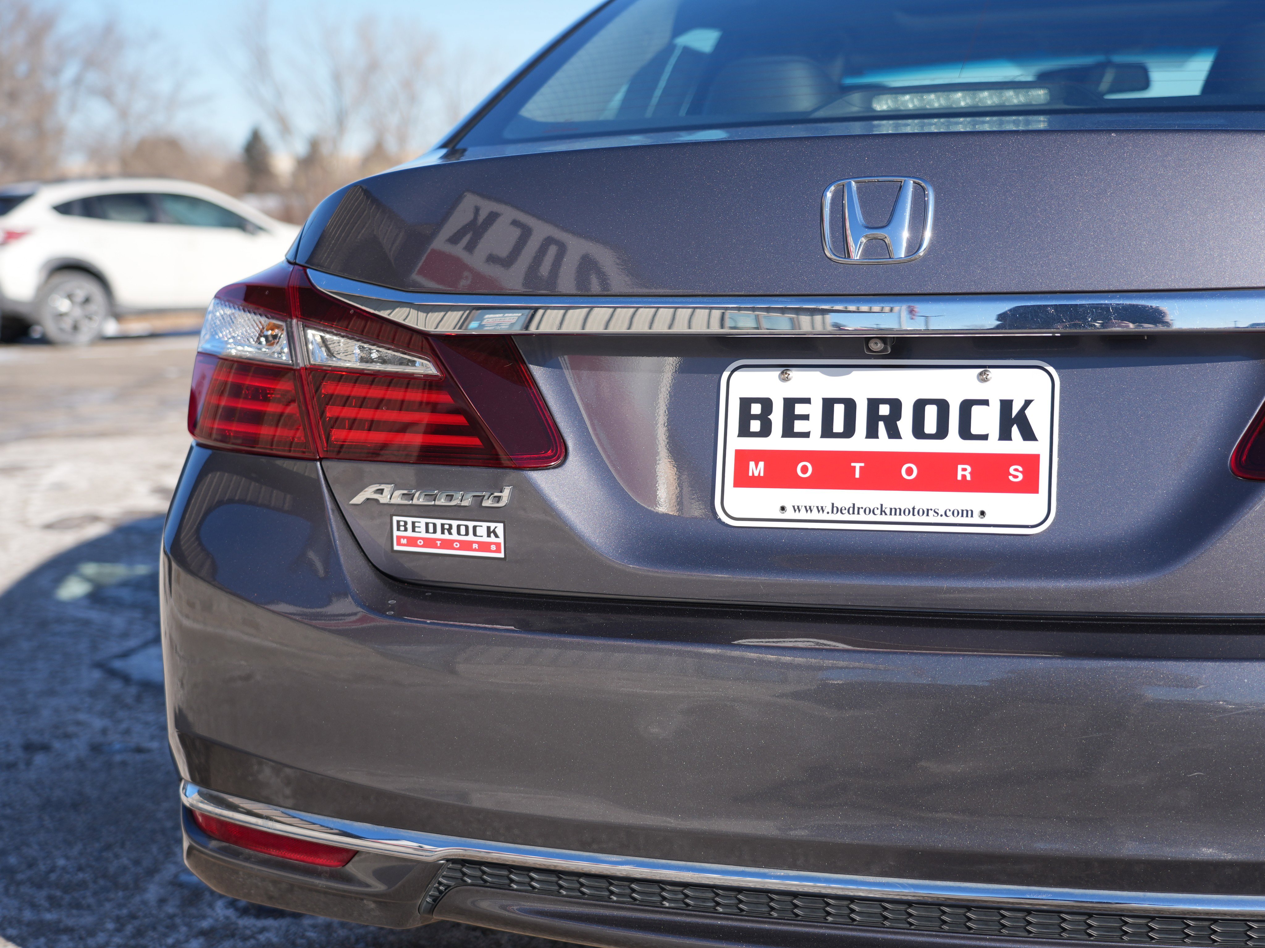 Used 2017 Honda Accord EX-L image 10