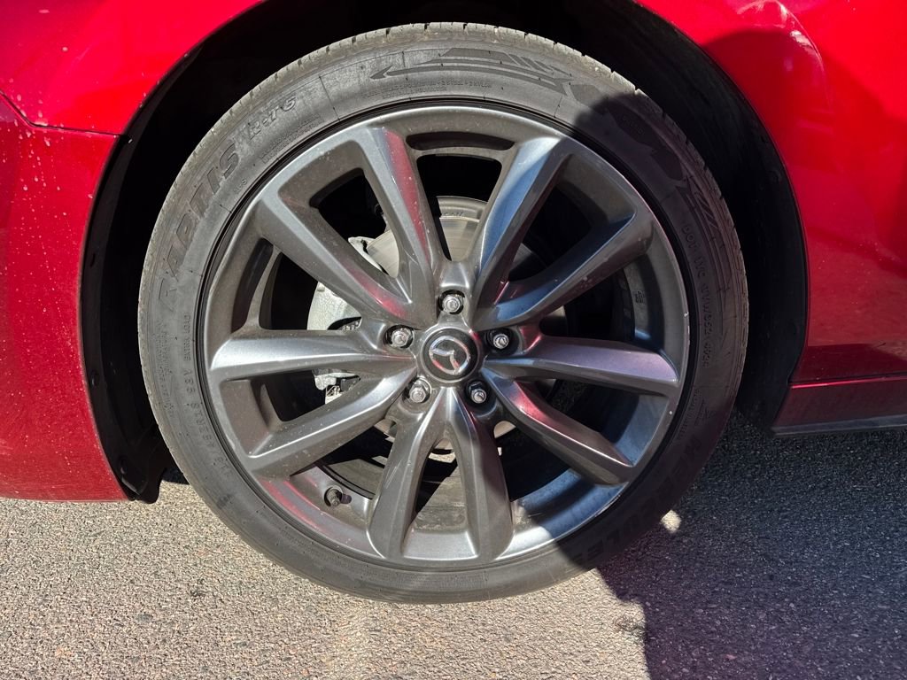 Used 2019 MAZDA MAZDA3 Hatchback w/ Preferred Package image 22